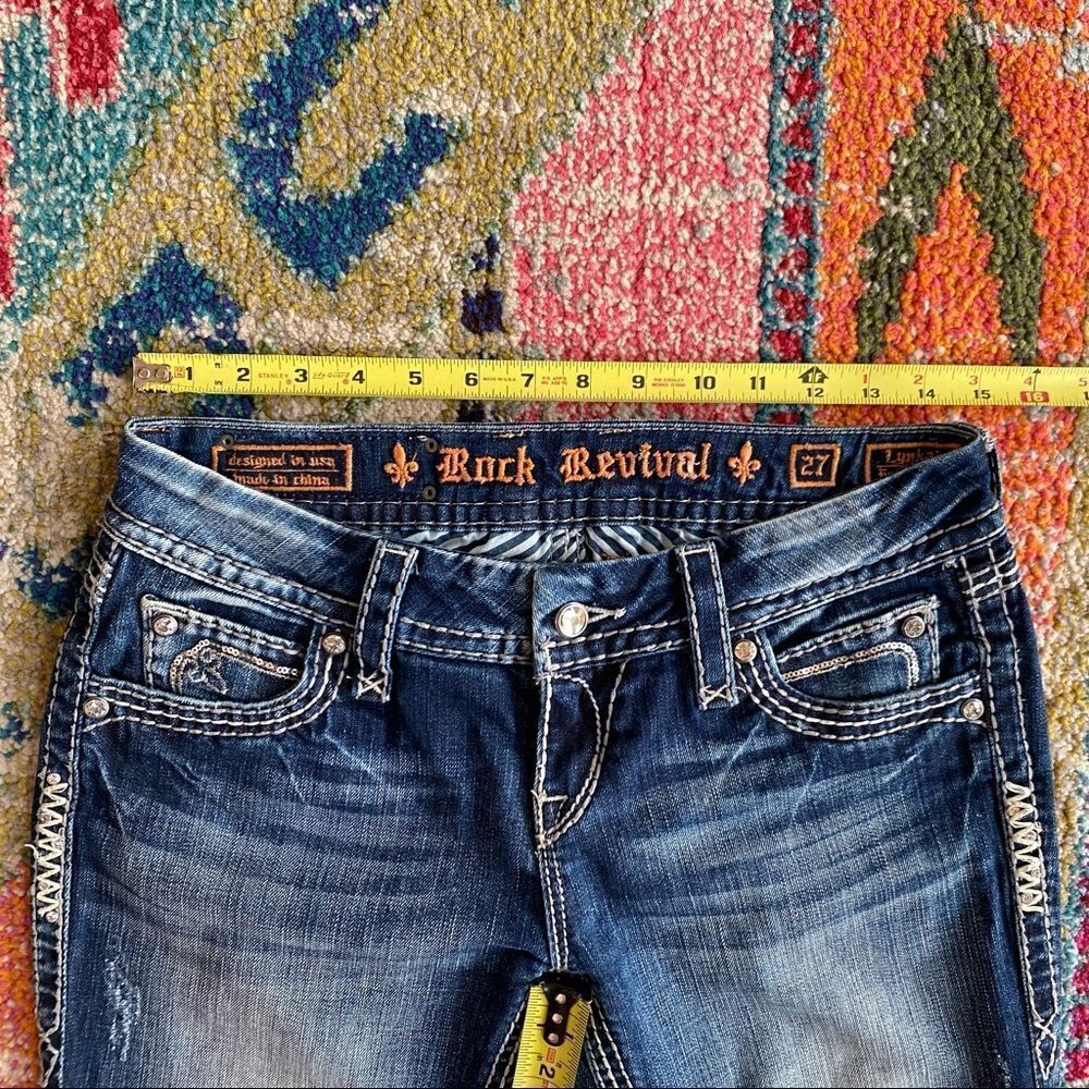 Rock Revival Lynkai Rhinestone Cropped Jeans - Picture 11 of 13